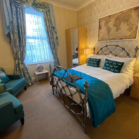 兰迪德诺 Stratford House Exclusively For Adults酒店 外观 照片